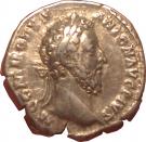 Denarius - Commodus (PM TR P VIIII IMP VI COS IIII PP; Genius)