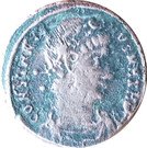 Follis - Constantinus II (GLORIA EXERCITVS; Two standards; Nicomedia)