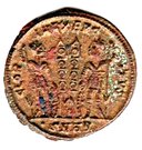 Nummus - Constantinus I (GLORIA EXERCITVS; Heraclea)