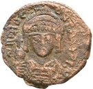 ½ Follis - Tiberius II Constantine (Constantinople Mint)